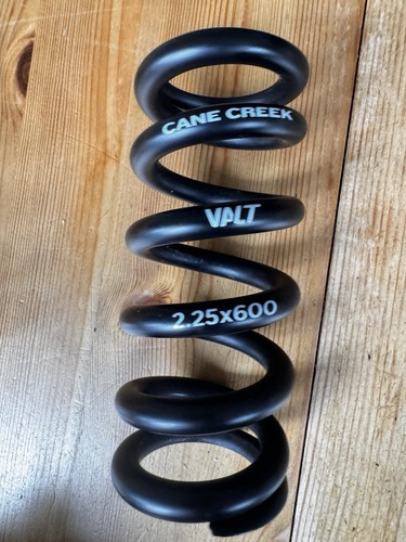 Cane creek valt rear - valt, 2.25