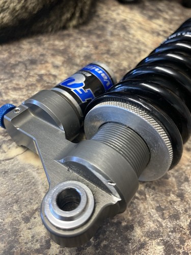 Fox coil spring rear shock - fox,